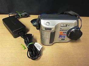 Sony Mavica MVC-FD100 Digital Camera
