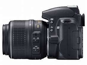 Nikon D3000 DSLR Camera Kit with Nikon 18-55 ii Lens