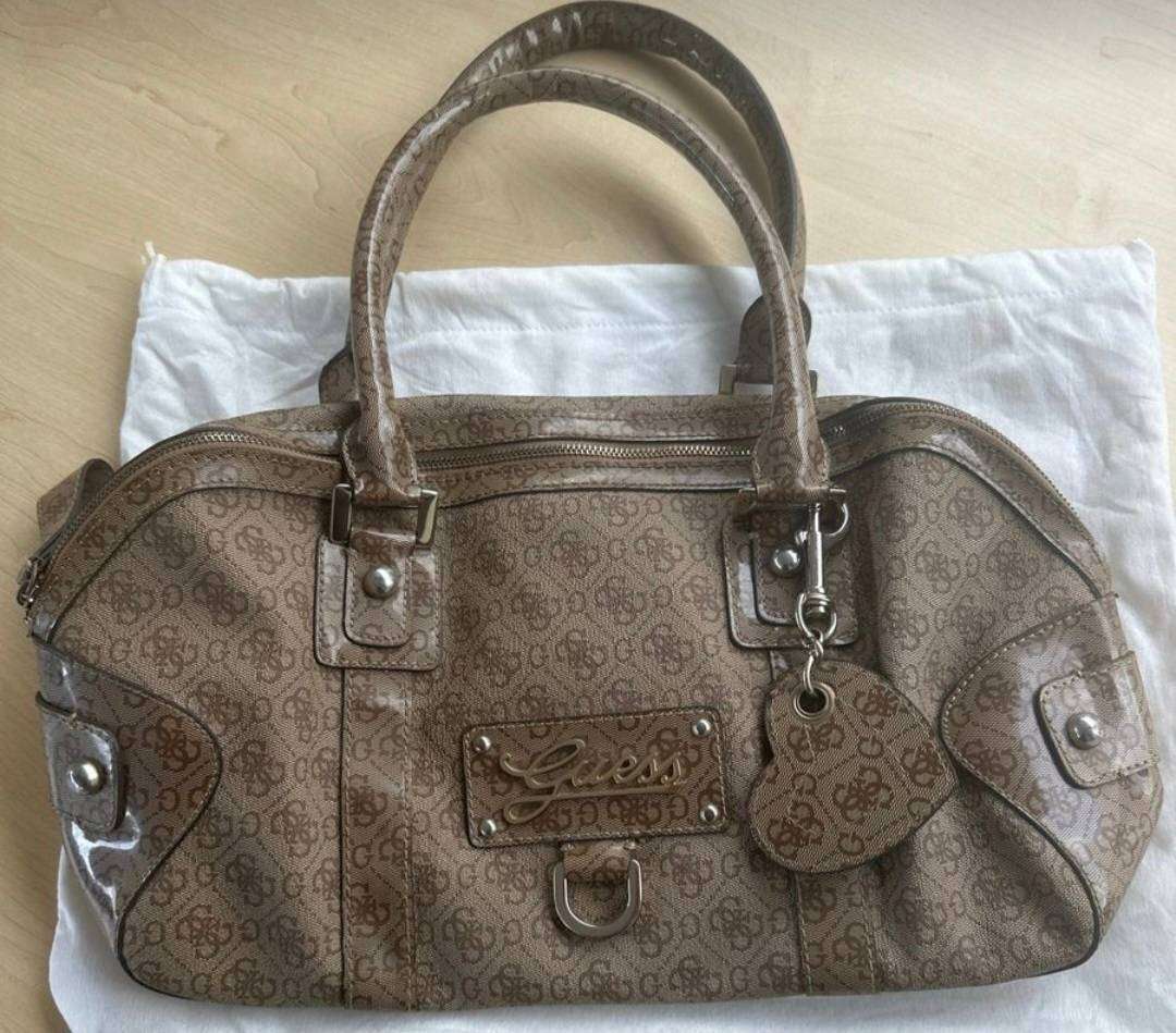 Guess overnight bag