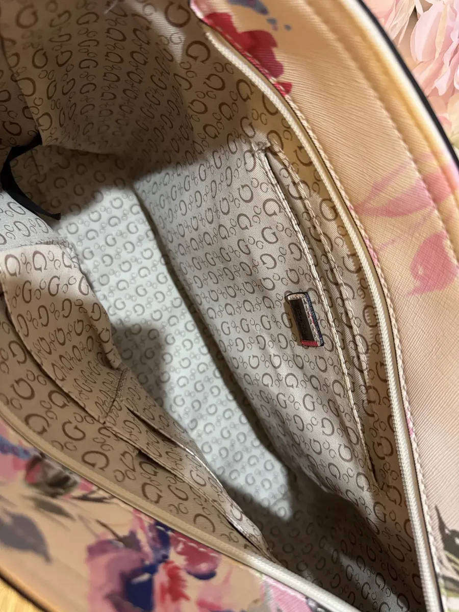 GUESS Bolsa floral large tote bag with mini purse