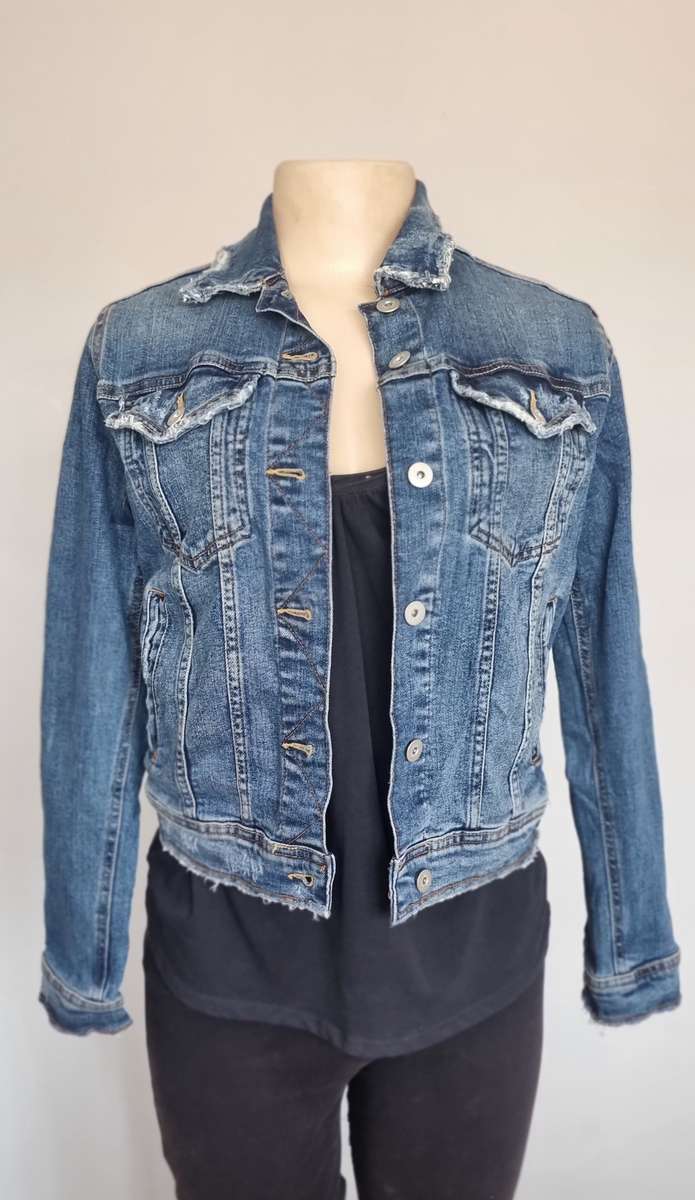 ZARA frayed denim jacket...size XS