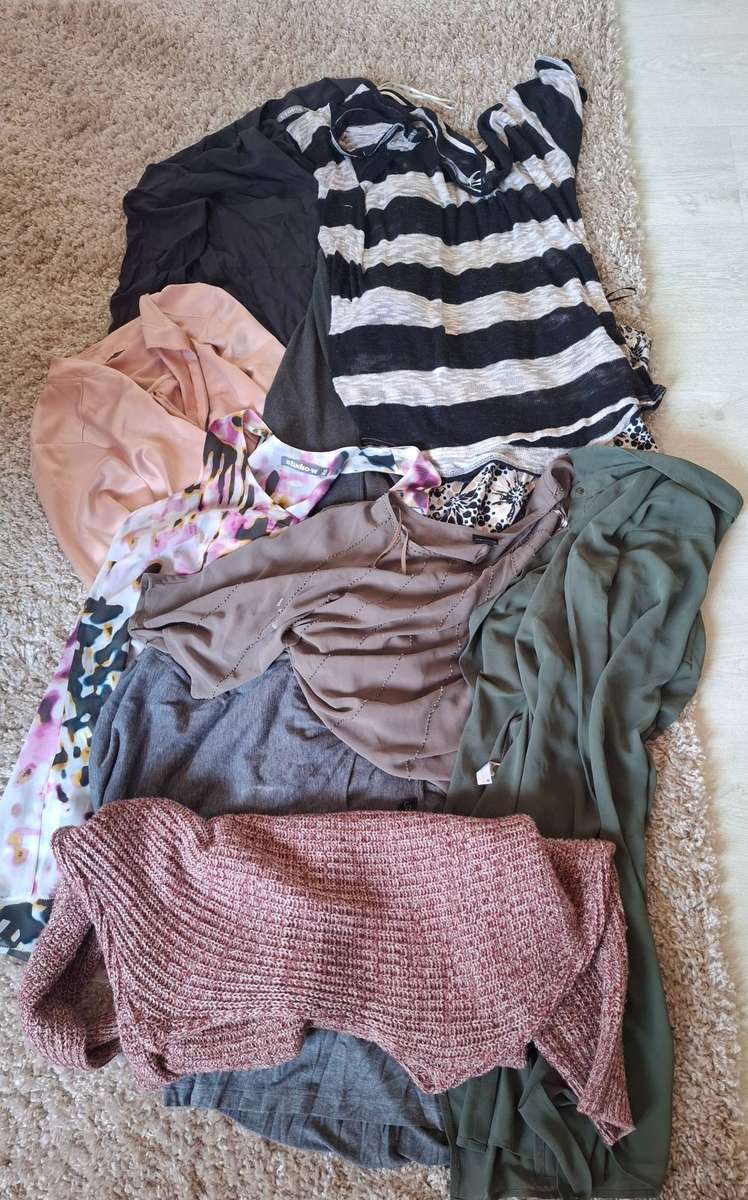 Bulk clothes...worth over R3000