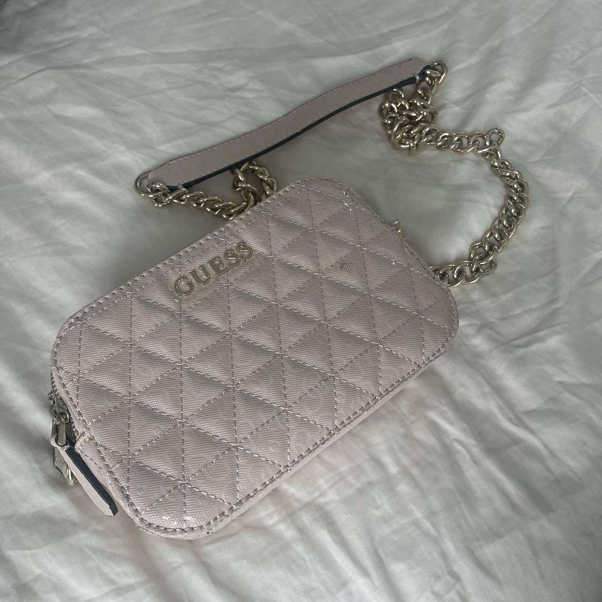 Guess Blush Noelle crossbosy camera Bag
