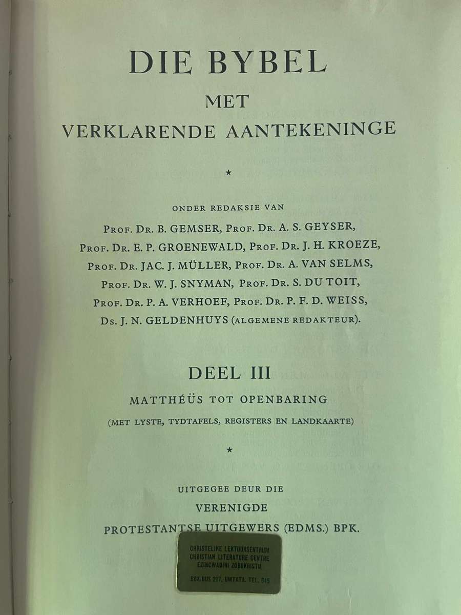 BYBEL MET VERKLARENDE AANTEKENINGE  3 VOLUMES