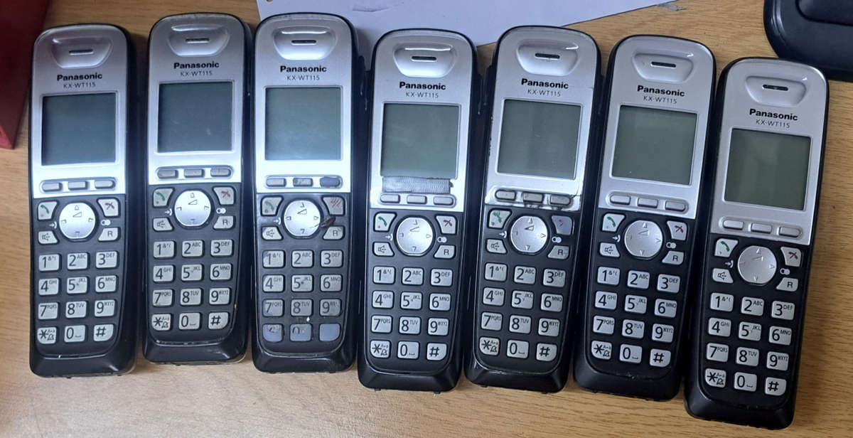 Panasonic NS500 PABX System with Switchboard and Cordless Dect Phones