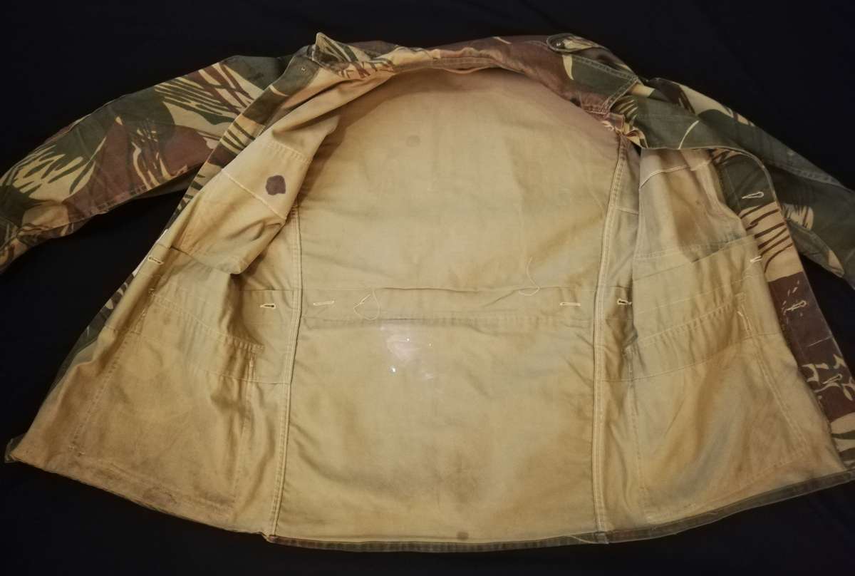 Rhodesian Army Bush Jacket, Medium. No overseas postage.