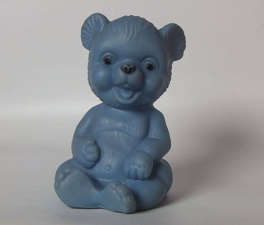 UNDER R100 - Collectable - A vintage blue rubber bear squeak toy in working condition