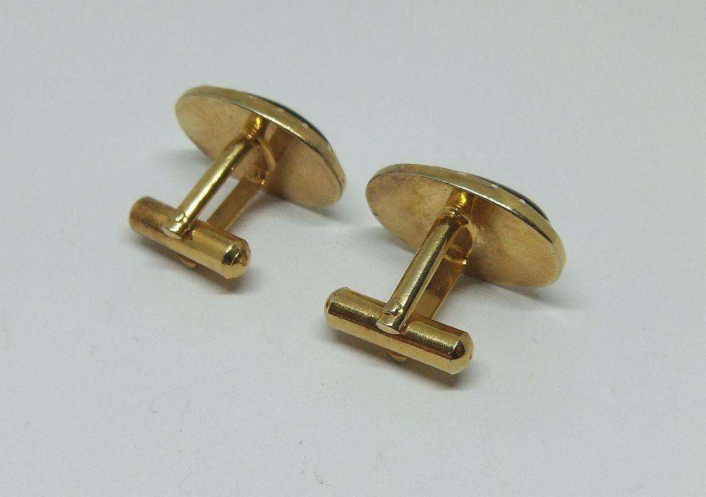 UNDER R100 - Collectable - Vintage genuine Tigers Eye cufflinks