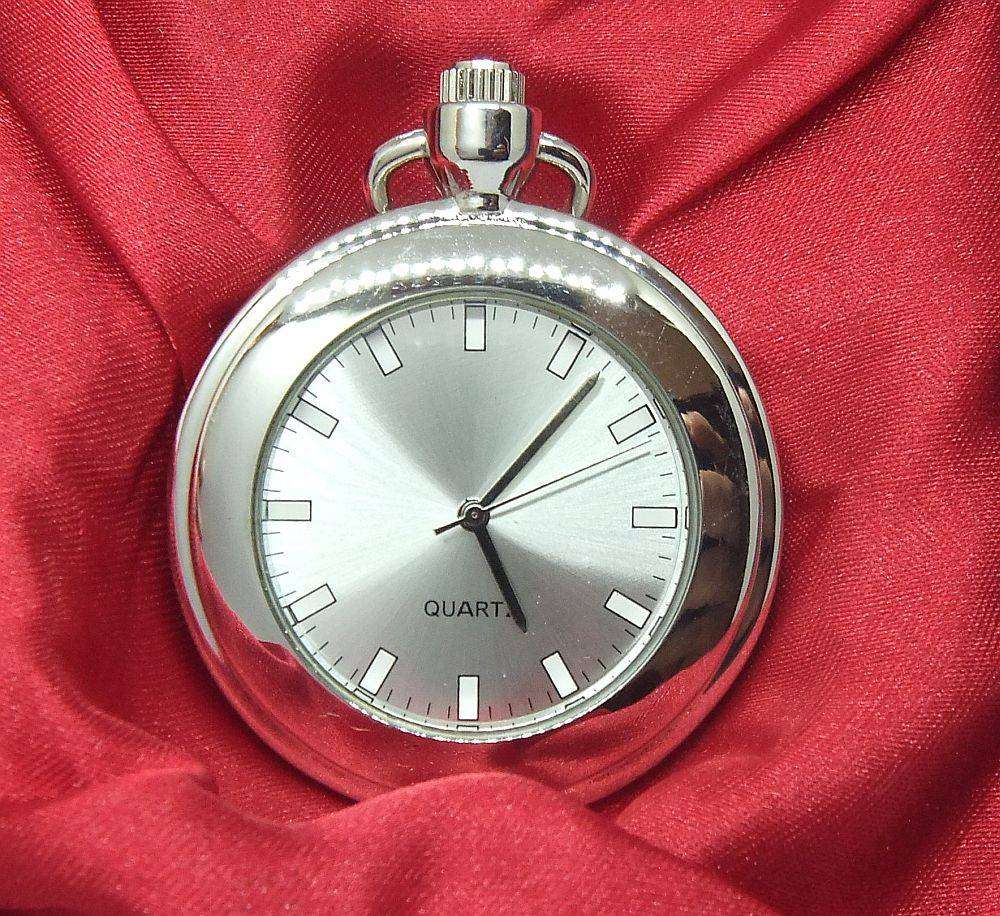 A "Fred Perry" quartz pocket watch from the Classic Pocketwatches collection