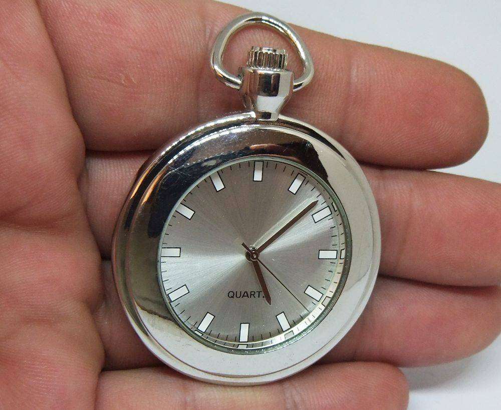 A "Fred Perry" quartz pocket watch from the Classic Pocketwatches collection