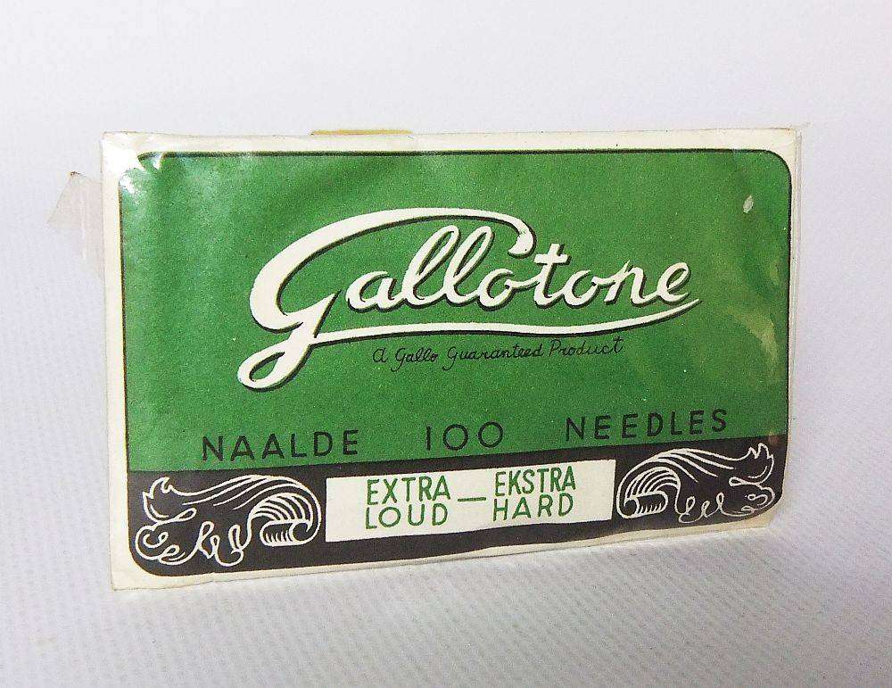 UNDER R100 - Collectable - A sealed pack of 100 Gallotone gramaphone needles