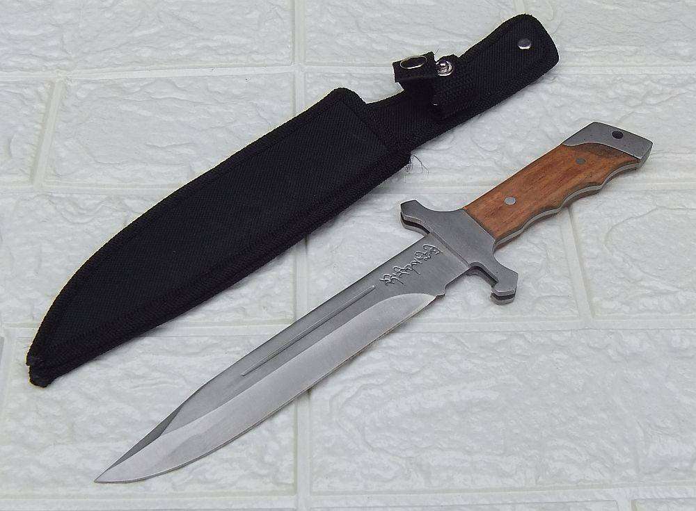 A sharp dagger with sheath