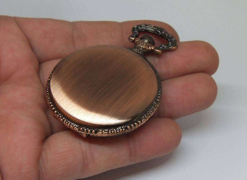 A "Brighton Pier" quartz pocket watch from the Classic Pocketwatches collection