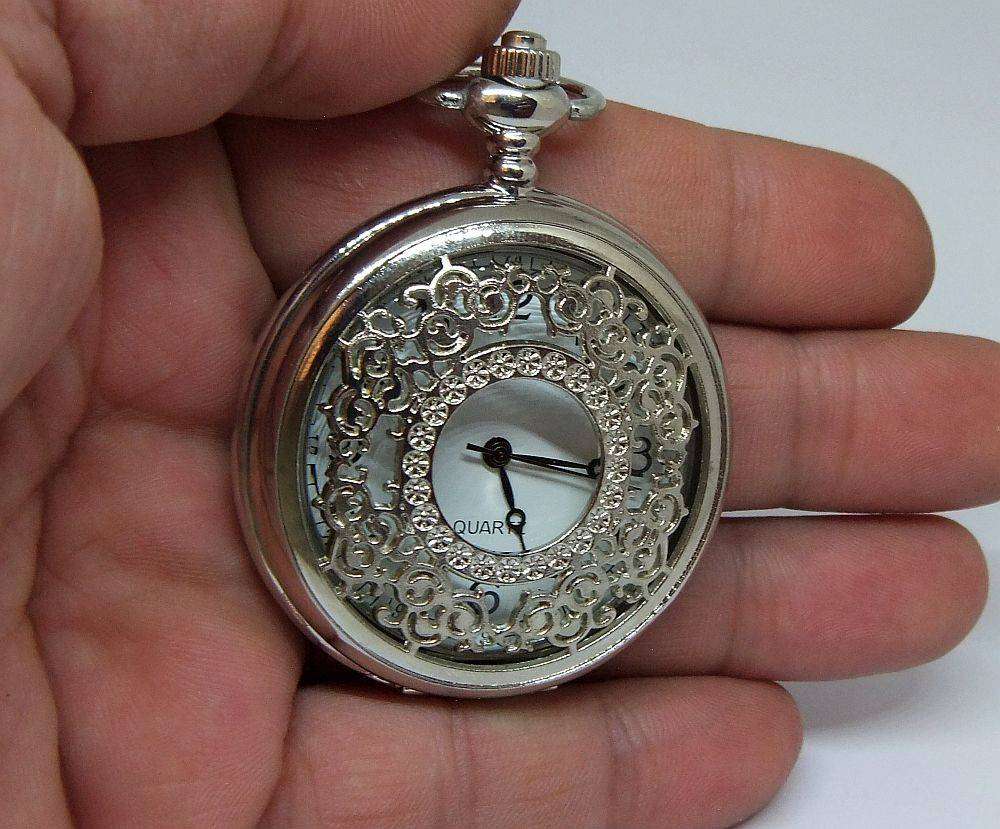 A "Handel" quartz pocket watch from the Classic Pocketwatches collection