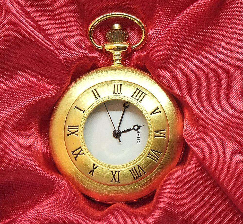 A "Bach" quartz pocket watch from the Classic Pocketwatches collection