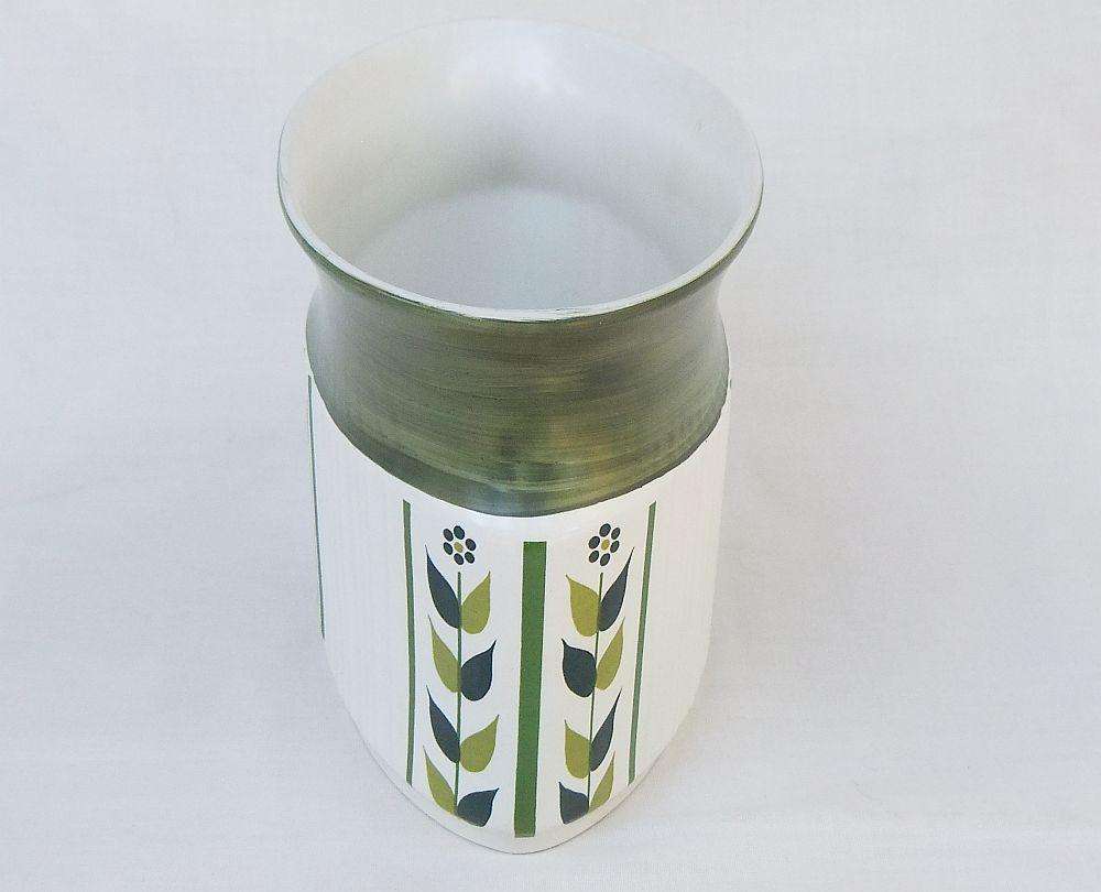 A rare vintage Art Deco era planter by Crown Devon England