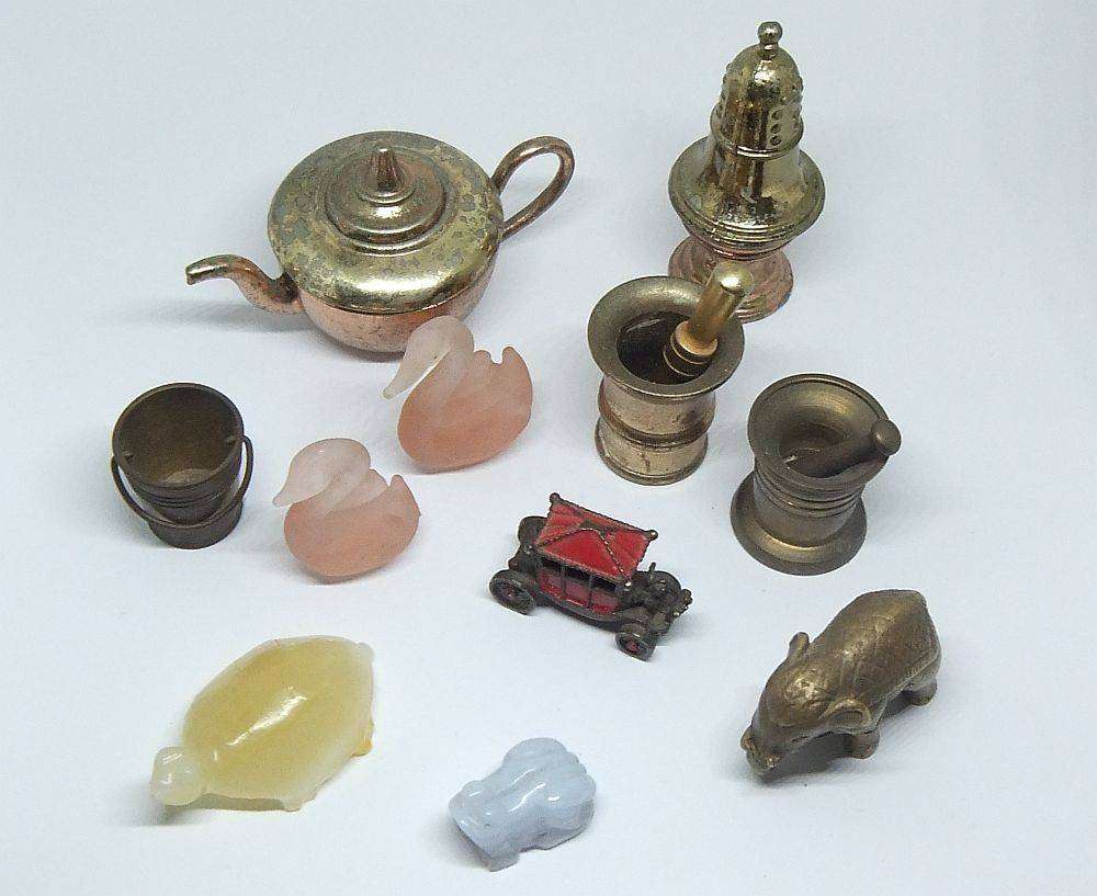Vintage miniature lot - Stone tortoise and frog , glass swans , brass mortar and pestles and more
