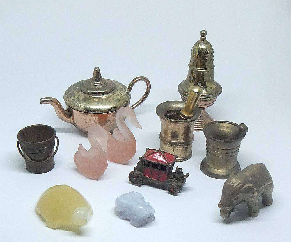 Vintage miniature lot - Stone tortoise and frog , glass swans , brass mortar and pestles and more