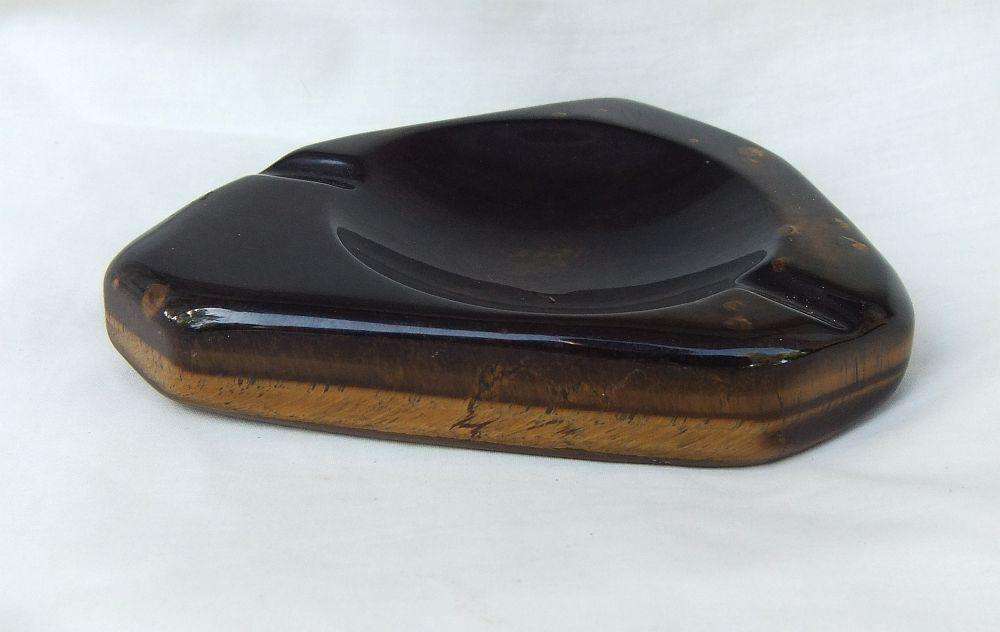 A vintage polished genuine Tigers Eye gemstone ashtray
