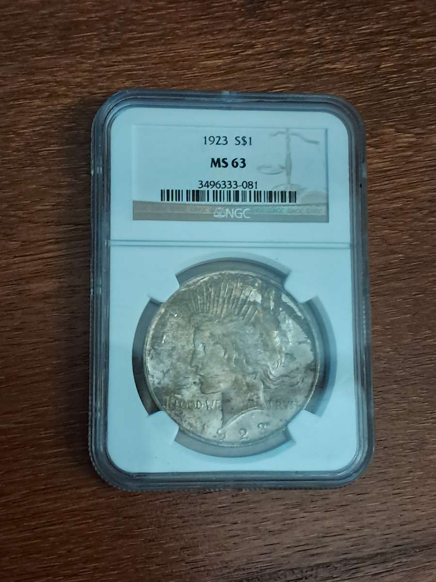 **1923 Peace Dollar NGC MS63**