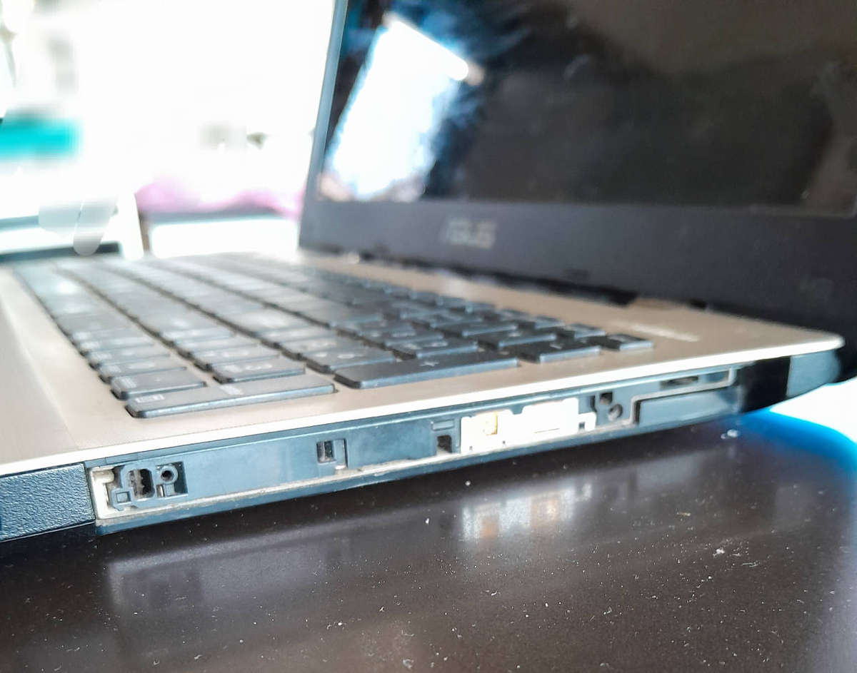 Asus x555l laptop core i7