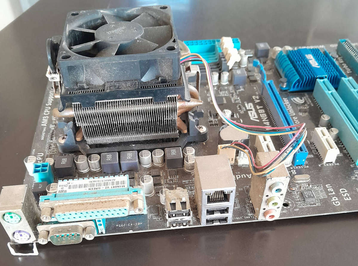 Asus M4N68T V2 motherboard
