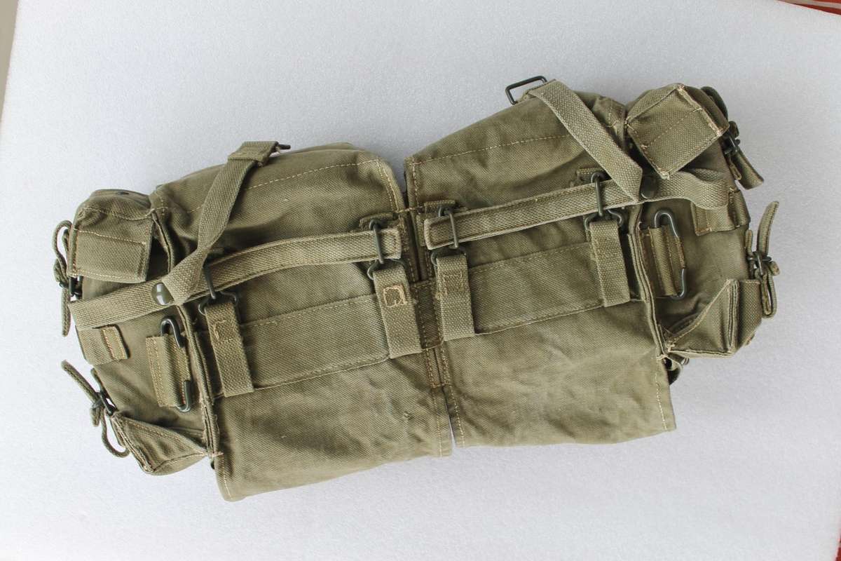 RHODESIAN  Double Kidney Pouches PATTERN 65 + (10 Items!).