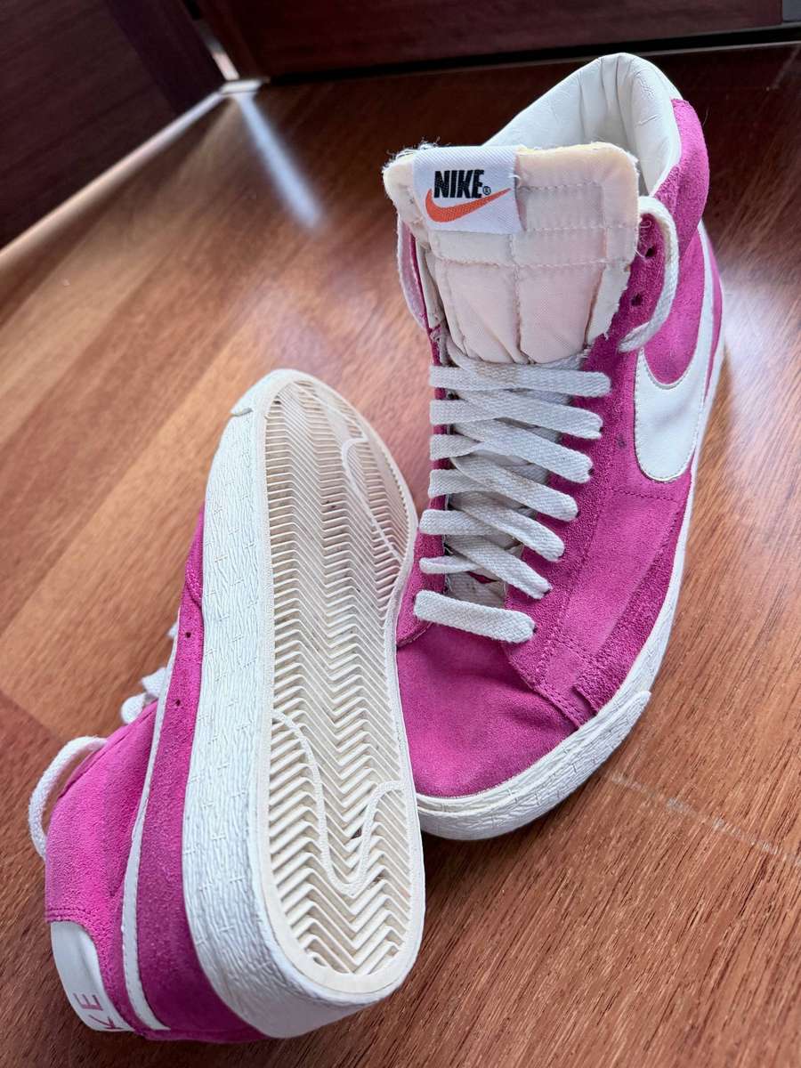 Nike Mens Sneakers