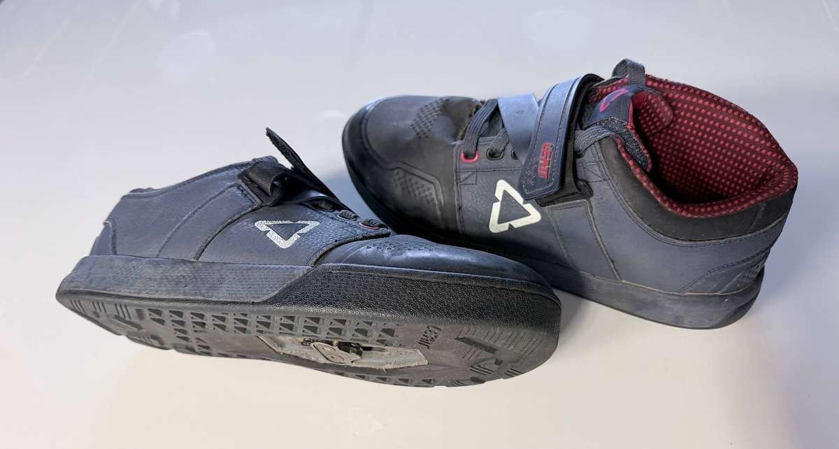 Leatt Cycling Shoes