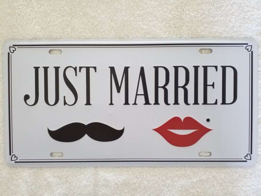 "JUST MARRIED" - DECORATIVE EMBOSSED METAL NUMBER PLATE