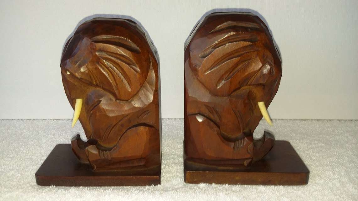 MADE IN JAPAN, 1950'S - VERY WELL HAND CARVED, WOODEN ELEPHANT BOOKENDS PAIR WITH GENUIE BONE TUSKS