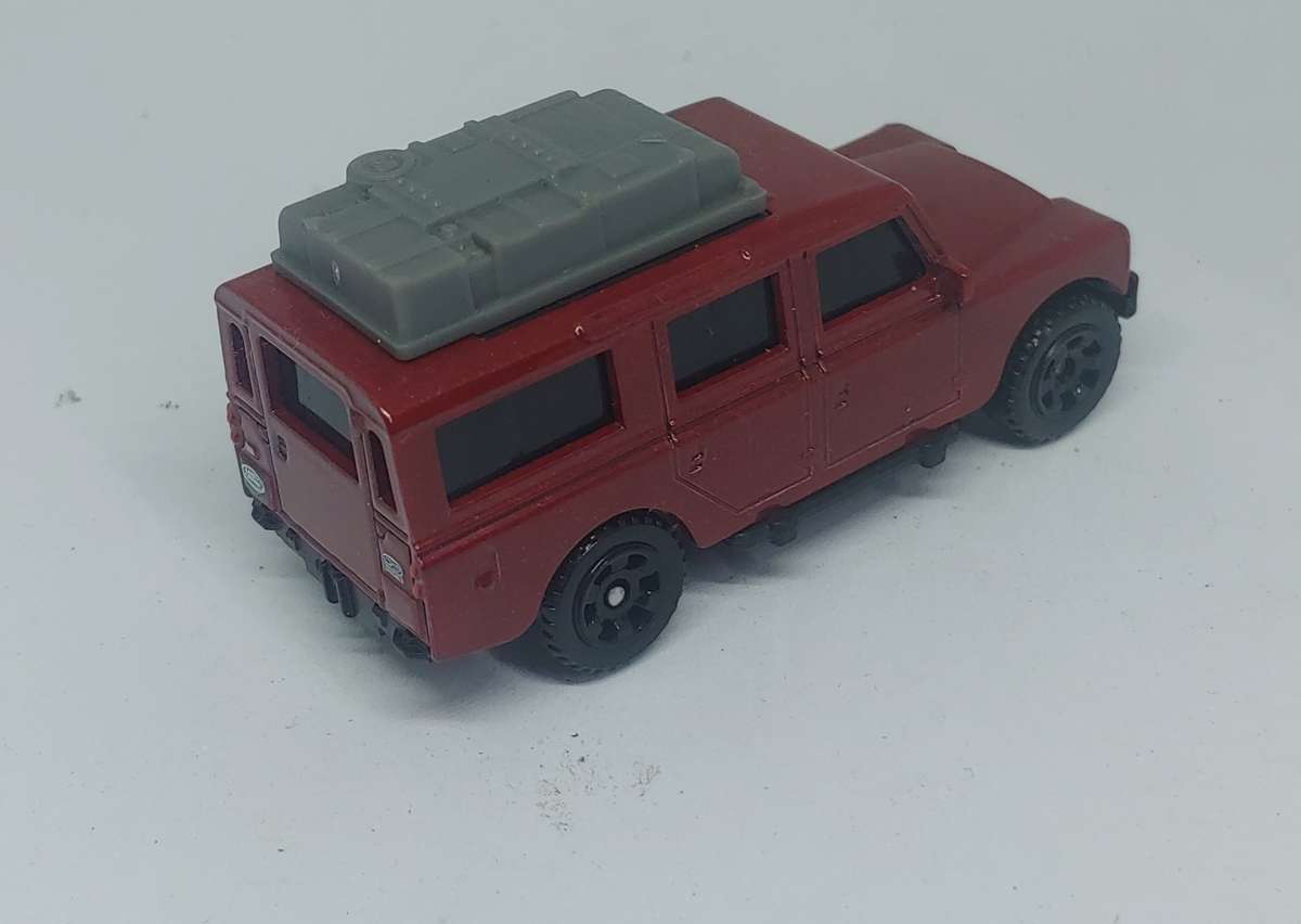 MATCHBOX 65 LAND ROVER GEN 2 SAFARI 1/64
