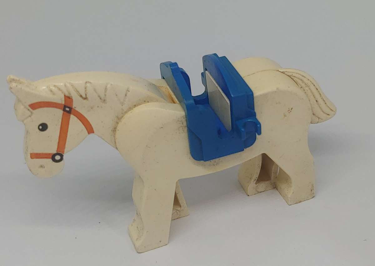 ORIGINAL LEGO (USED) HORSE