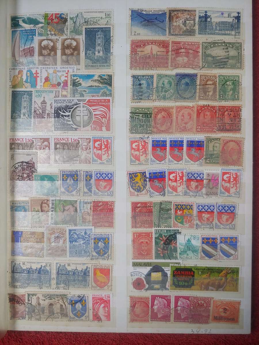 USED A4 KEK STOCKBOOK LOADED WITH MIXED WORLD STAMPS 15/30 PAGES