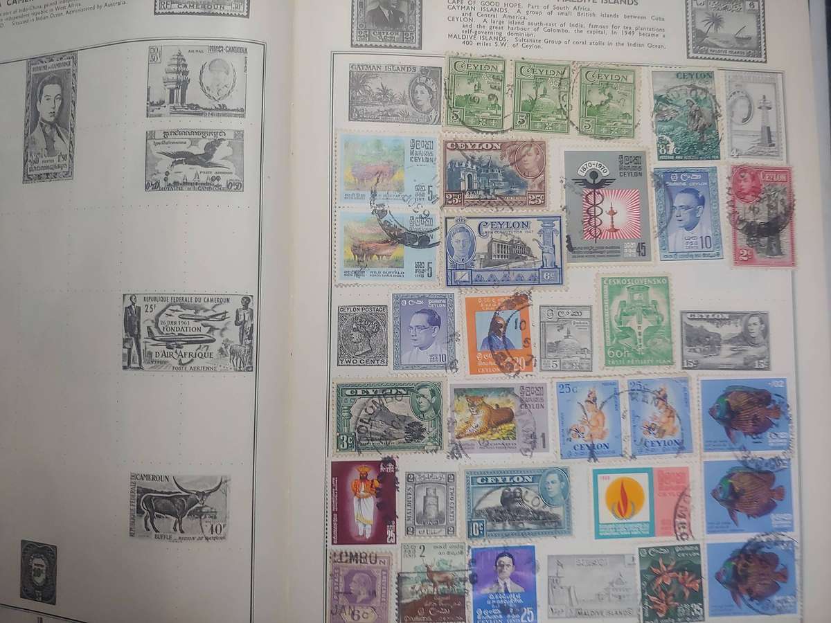 ROCKET STAMP ALBUM WITH STAMPS NOT CHECKED NOT ALL PAGES SHOWN