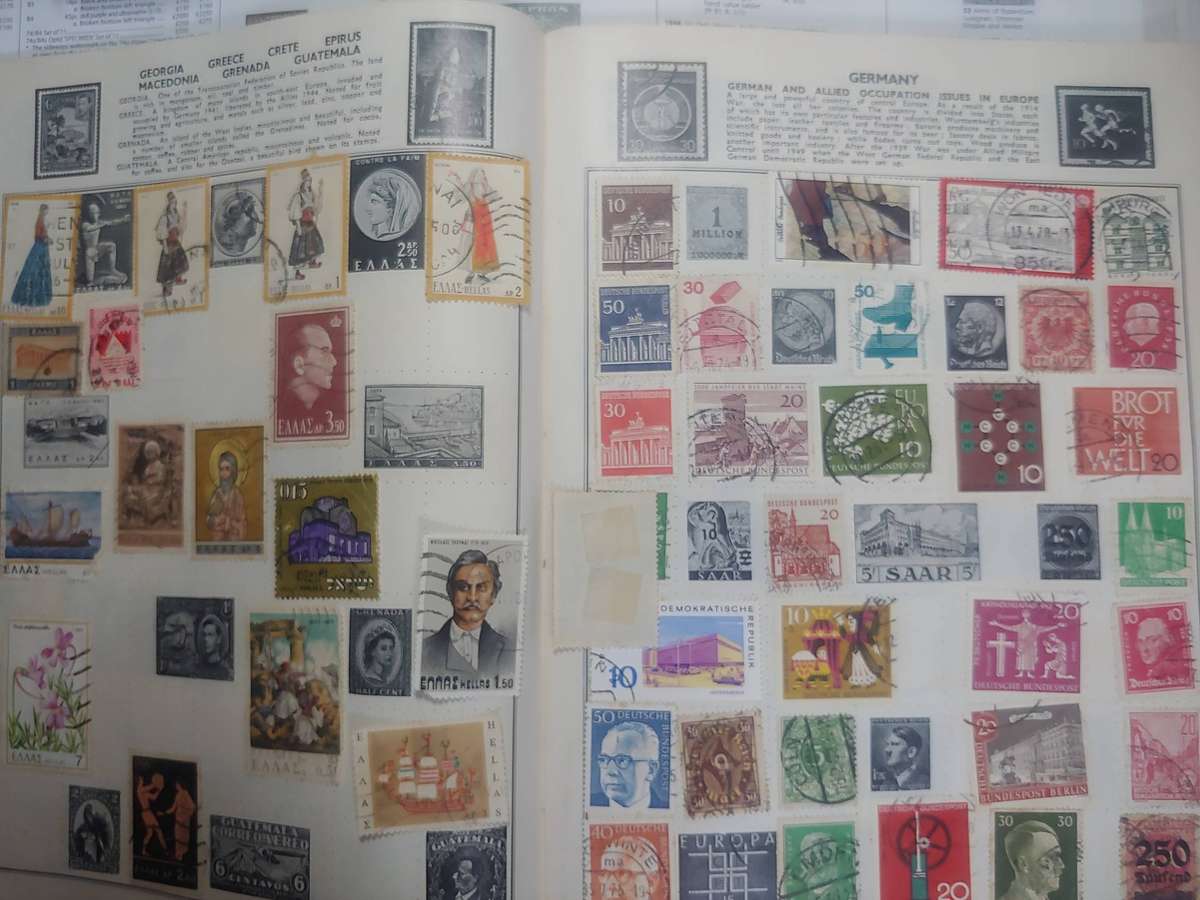 ROCKET STAMP ALBUM WITH STAMPS NOT CHECKED NOT ALL PAGES SHOWN