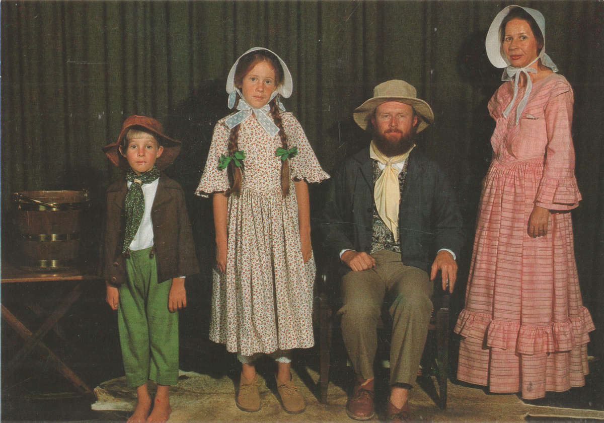 MINT POST CARD SA VOORTREKKER MONUMENT MUSEUM