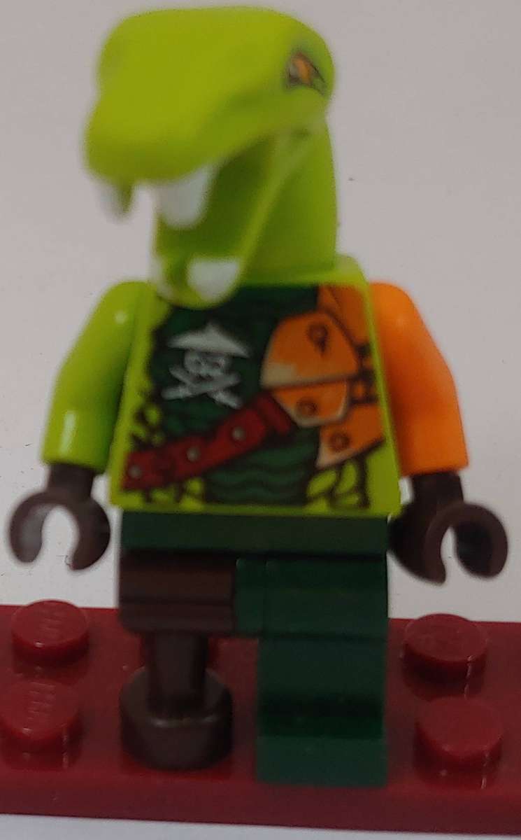 USED LEGO MINIFIGURINE
