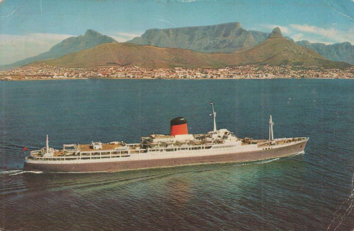 VINTAGE USED POST CARD UNION CASTLE LINE PENDENNIS CASTLE CAPE TOWN