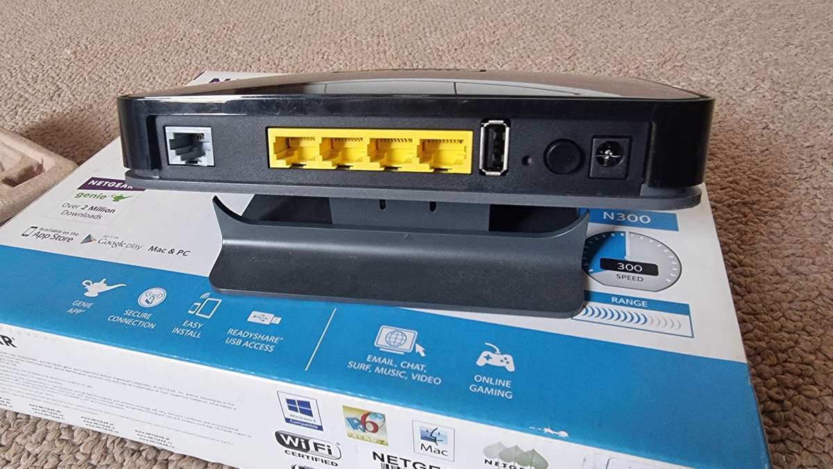 Netgear N300 Wireless Modem