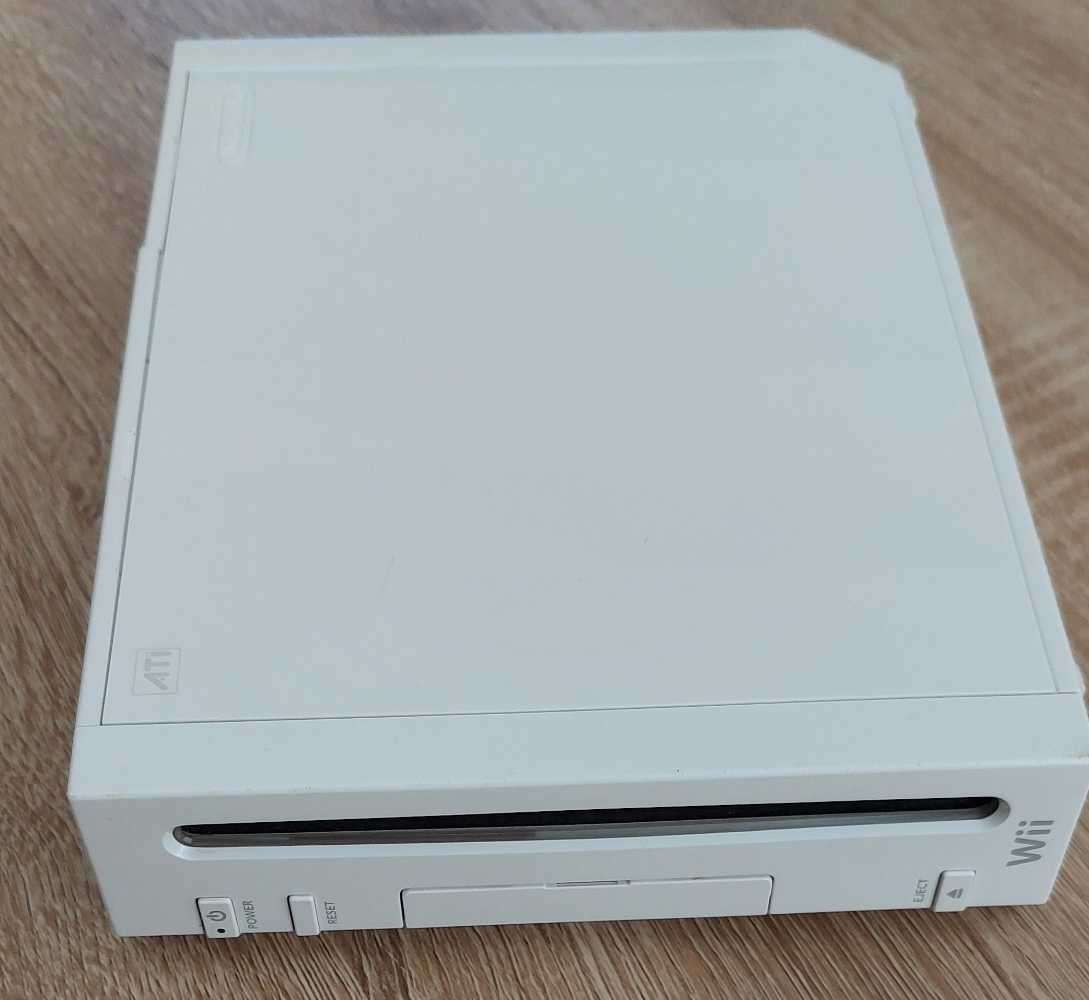 2x Nintendo Wii Consoles with Accessories *PLEASE READ*