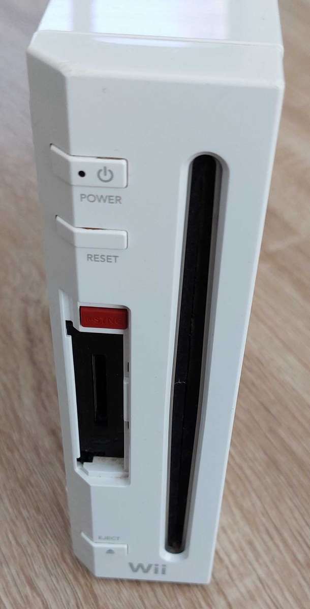 2x Nintendo Wii Consoles with Accessories *PLEASE READ*