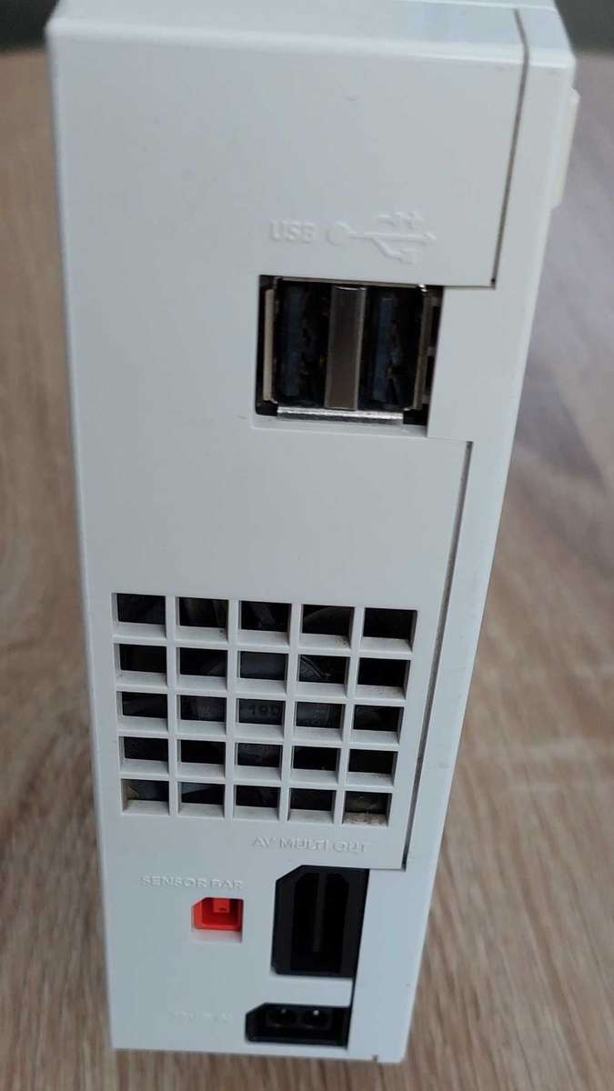 2x Nintendo Wii Consoles with Accessories *PLEASE READ*