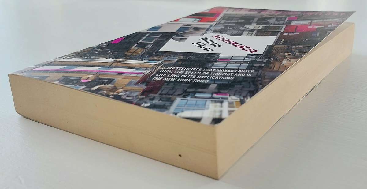 Neuromancer - William Gibson (Paperback)