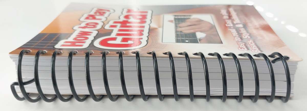 How to Play Guitar (Wirebound)