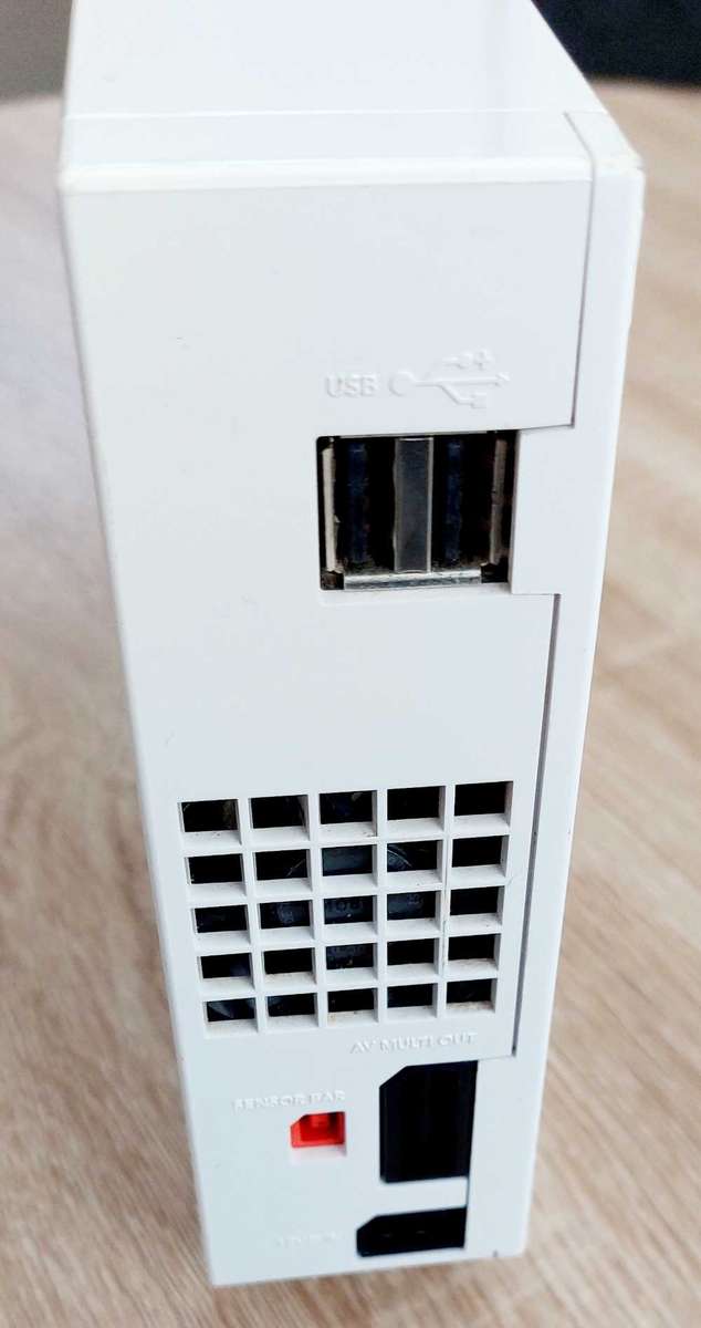 2x Nintendo Wii Consoles with Accessories *PLEASE READ*