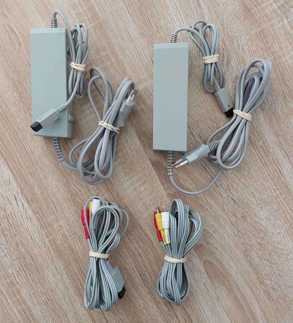 2x Nintendo Wii Consoles with Accessories *PLEASE READ*