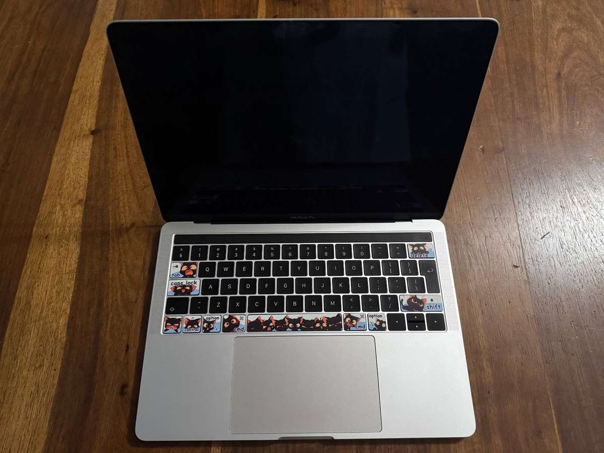 Macbook Pro - 2017 with toutchbar