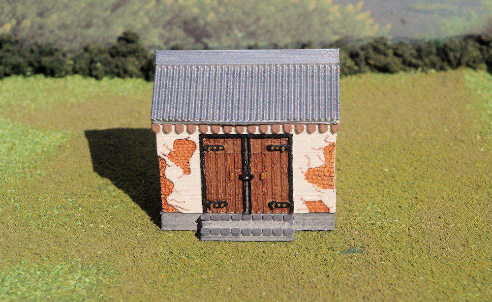 1/35 Scale - Dilapidate Storage Shed - Plain Base