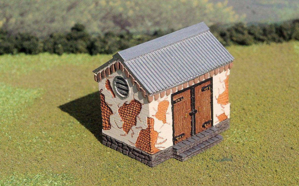 1/56 (28mm) Scale - Dilapidated Storage Shed - Stone Base